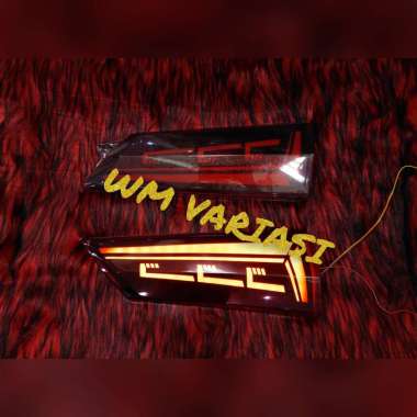 Lampu reflektor LED bagasi Calya Sigra running