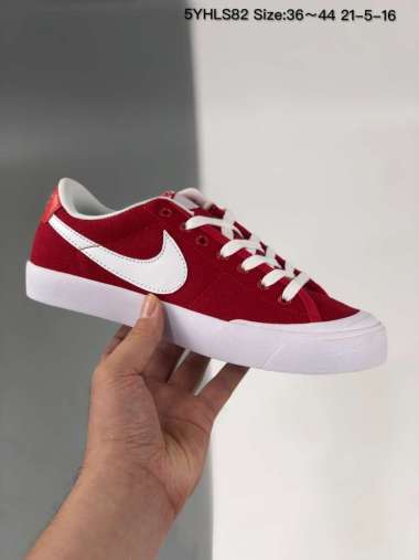 nike canvas sneakers