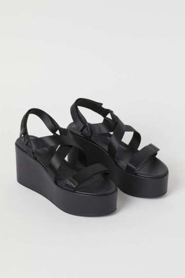 black sandals platform wedge