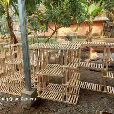 rak pot bunga kayu susun