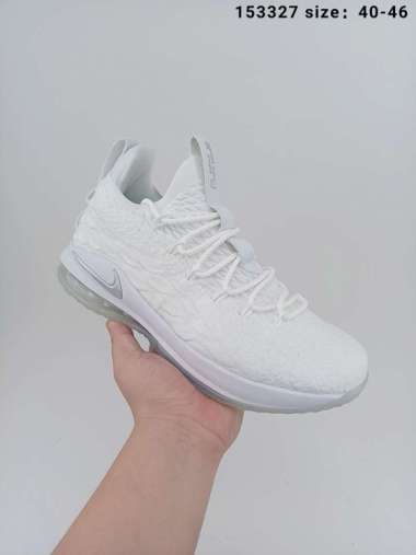 lebron sapatos