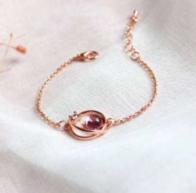 ONE-K84 Kalung Titanium Wanita Korean Style Motif Planet Kalung Rantai Wanita Gelang Bintang Kunci N