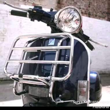 Rak depan front rack Vespa Super Sprint Bajaj Bagol PX Excel VBB tahun tua krom besar