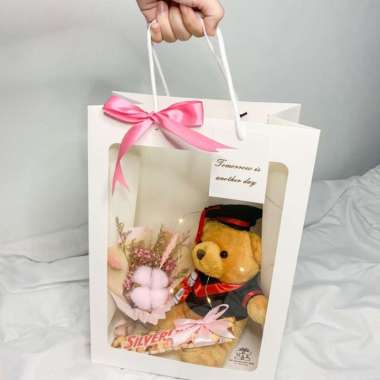Joei (Paket Boneka, Buket Bunga, Coklat Graduations/Wisuda)