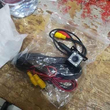 kamera belakang mobil