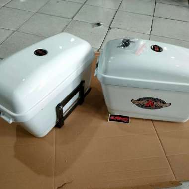 box samping motor universal Kmi side box kmi Putih