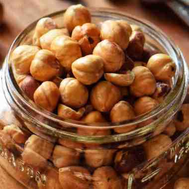 Kacang Hazelnut Panggang / Roasted Natural Hazelnut 1kg