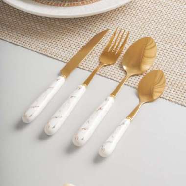 Marble Streaks White Cutleries Set / Peralatan Makan Set