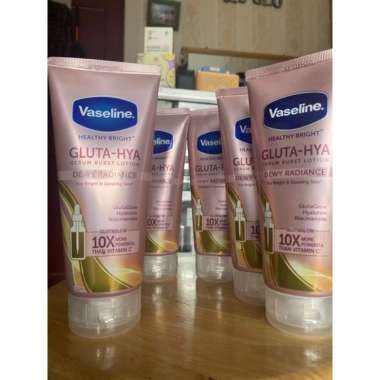 Vaseline Gluta Hya Dewy radiance