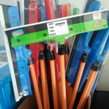 Alat Pel Karet/Dorongan air, Lion Star