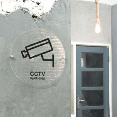 Papan Tanda Cctv Warning - Akrilik Bening L 30 Cm Hitam