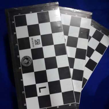 Catur plastik uk. L / Papan catur plastik uk. L Multicolor