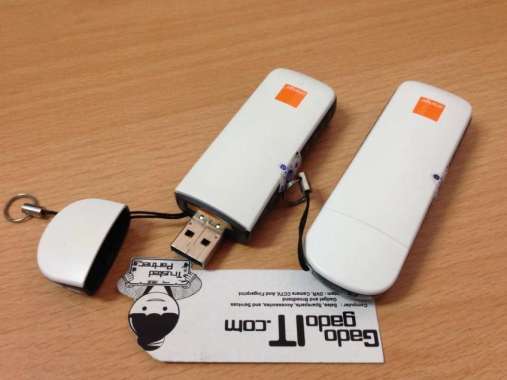 Modem Wifi Huawei Wingle E8372 Speed 150Mbps 4G LTE Cat4 Wi-Fi Dongle