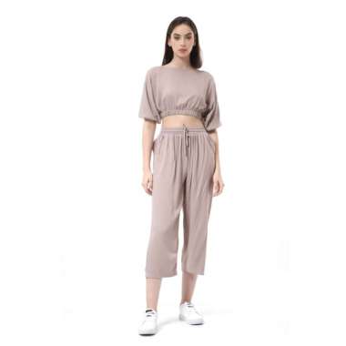 Hamlin Nayra One Set Setelan Wanita Atasan Crop Lengan 3/4 Celana Kulot Material Rayon ORIGINAL - Mi
