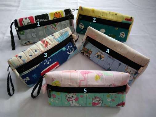 Tempat Pensil Pouch HP Tas Kosmetik Mukena Handmade Kain Motif Lucu Segitiga