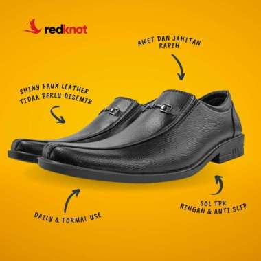 Redknot Jackson Hitam Sepatu Pantofel Pria 39 Hitam