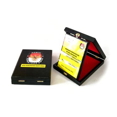 Mulyocreative Kayu Polos Model Box Eksklusif Plakat hitam