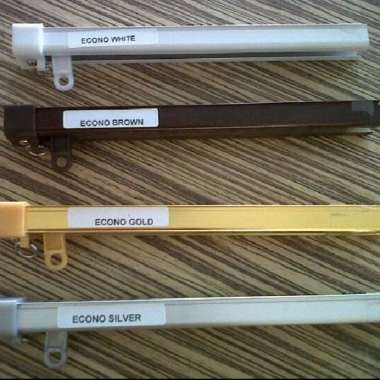 Rel Batang Gorden Vitras Kotak Econo Sharp Point per 10cm Cokelat