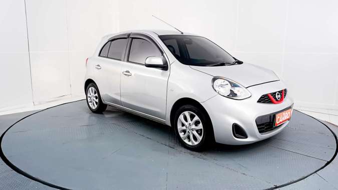 Nissan March 1.2 MT 2015 Silver