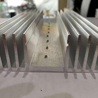 Heatsink / pendingin 4 TR 20cm Tebal 6mm