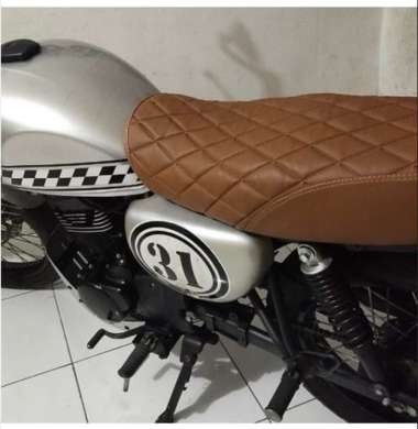 SARUNG JOK W175 pres WAJIT / KULIT JOK motor KAWASAKI W 175 MODEL WAJIT tulisan KAWASAKI bercak