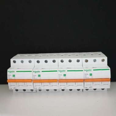 MCB Schneider Merlin Gerin 3P 6A 10A 16A 20A 25A 32A 40A 50A 63A 63A