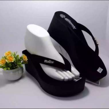 Sandal Wedges Spon Wanita Dewasa Terbaru 2023 40 hitam