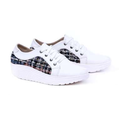 Daftar Harga Sepatu Wanita Putih Garsel Terbaru Oktober 2020 Terupdate Blibli Com