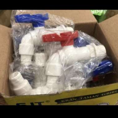 kran air plastik 3/4 warna warni keran air pvc kran taman