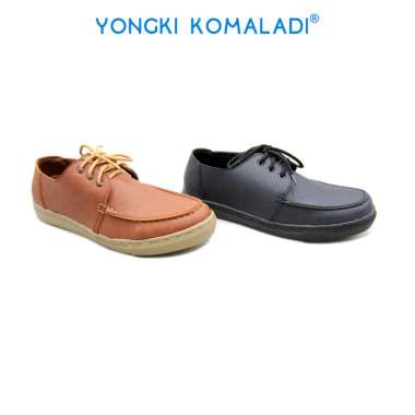 [ ORIGINAL ] YONGKI KOMALADI SCOTT SEPATU CASUAL OL-OCN2434-22 MEN 40 Tan