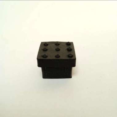 Karet Pelindung Kaki Hollow Holo Rak Besi 20 x 20 mm