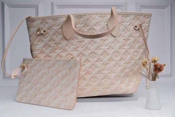 Tas Louis Vuitton Original - Harga & Model Terbaru Oktober 2023