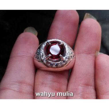 Batu Cincin Permata Merah Garnet srilangka Asli (kode:717) Merah