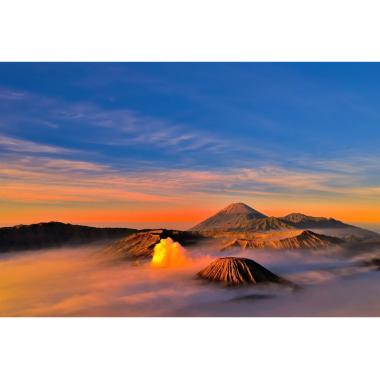 Nusantara - Golden Sunrise Bromo Trip