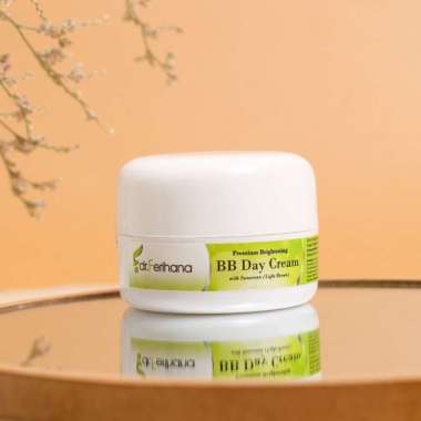 New Premium Brightening BB DAY CREAM dr. Ferihana