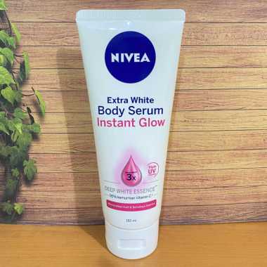 Nivea Extra White Body Serum Instant Glow / Body Lotion - 180ml