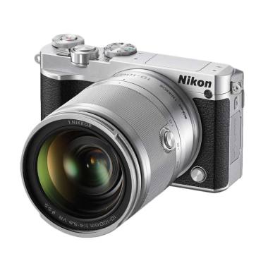 Nikon 1 J5 10-100 mm F/4-5.6 VR Kamera Mirrorless