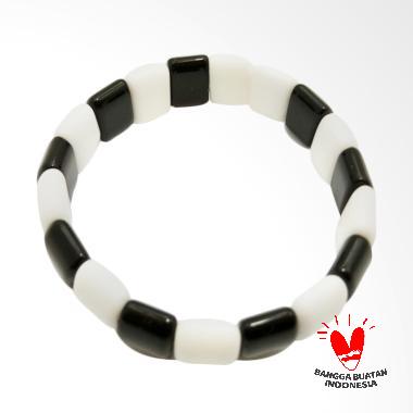 Vee Model Plat Batu Giok Gelang Terapi Kesehatan - Hitam Putih