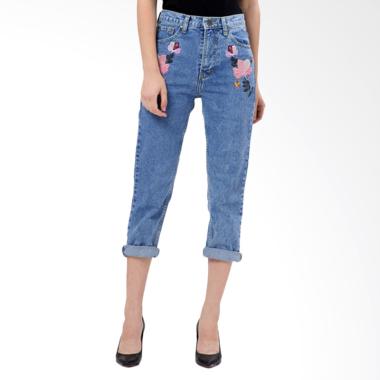 MKY Clothing Embroidery Boyfriend Jeans Celana Panjang Wanita