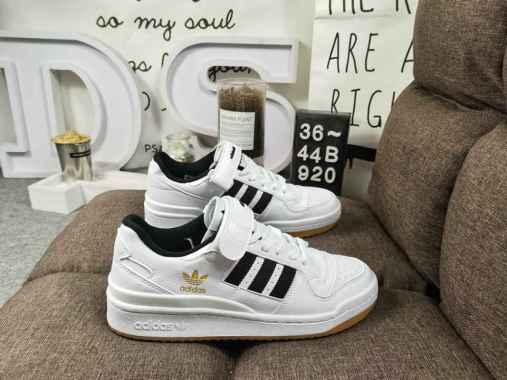 adidas men's low top sneakers