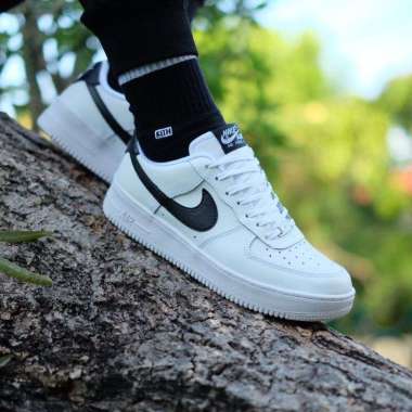 Harga Nike Air Force 1 White Black Gum 