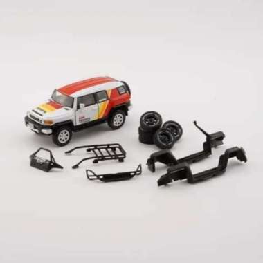 BM Creations Diecast Mobil Toyota FJ Cruiser Setir Kanan Skala 1/64 64B0200 (RHD)