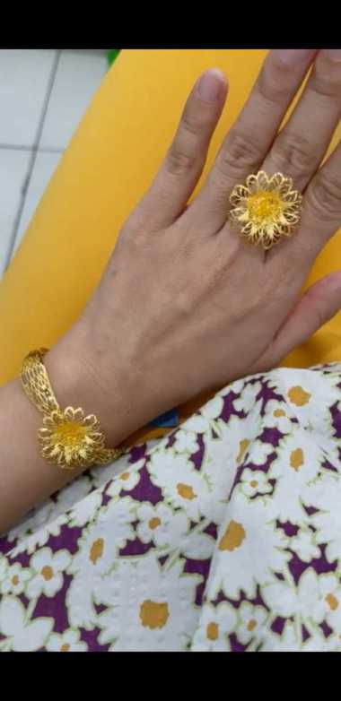 set gelang dan cincin model bunga kendari elegant emas aslin