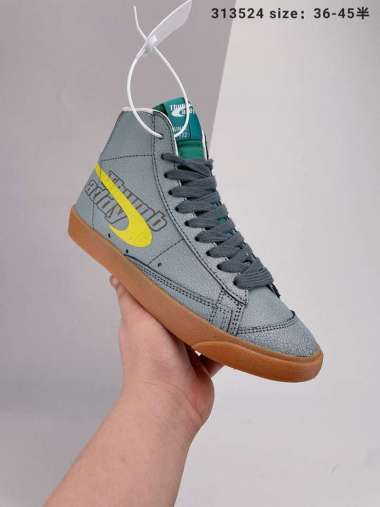 Nike Blazer Mid 77 Vintage Blancas y Grises Mujer CZ1055-112 | Comprar  Online en Capitán Siroco Talla 34.5 Color WHITE GREY