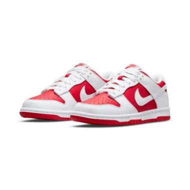 Jual Sepatu Sneakers Putih Pria Online Terbaru Mei 2022 - Blibli