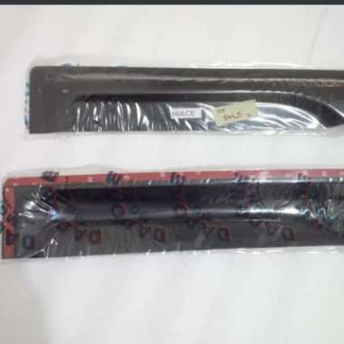 talang air variasi / Door Visor. Toyota Hiace Lama Merek Dadone Multicolor