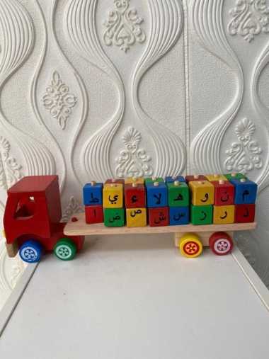 Mainan Edukasi Truk Hijaiyah Angka Huruf Huruf Hijaiyah