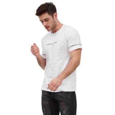 VM Kaos Pendek Pria Oblong Putih L