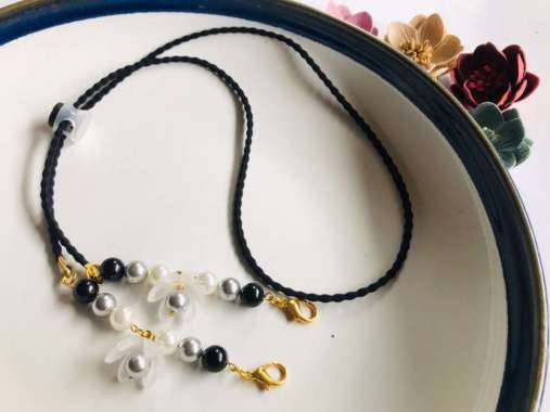 Strap Masker Hijab 2in1 Mutiara Shell/ Bukan Plastik Hitam