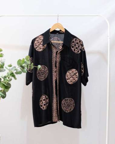 KEMEJA BATIK PRIA ATASAN PRIA BATIK LAKI LAKI KEMEJA JALAN ATASAN LENGAN PENDEK PRIA KEMEJA BIGSIZE